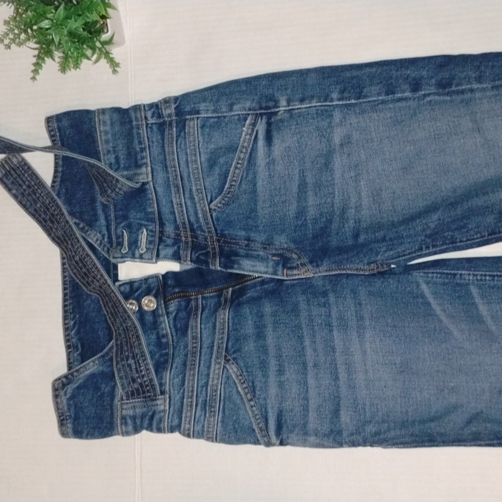 MOTHER High-Rise Women's Jeans in Light Blue Denim - Picture 14 of 16